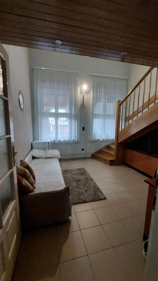 Family Apartman Gyula Exteriér fotografie